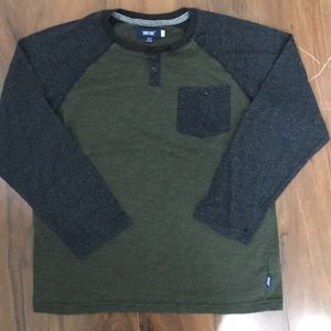 Boy’s long sleeve tee